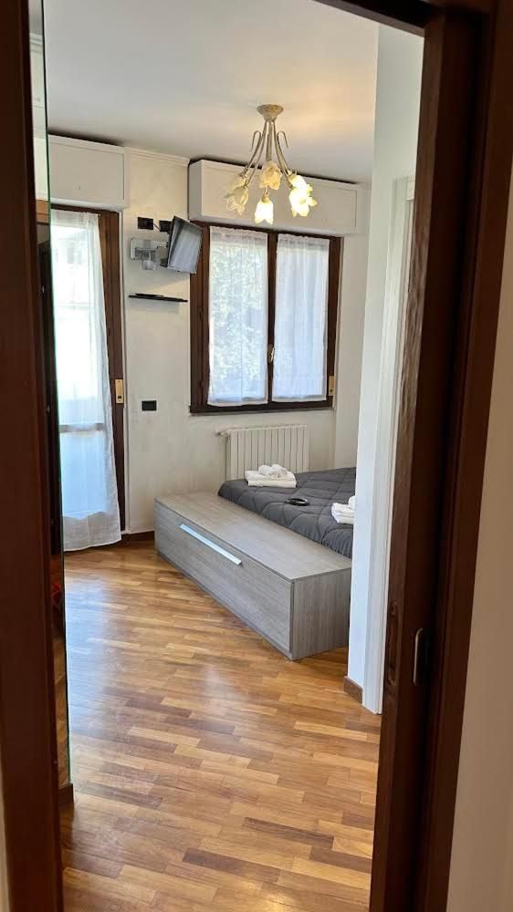 Lavilletta Stanza Parco Baranzate Luaran gambar